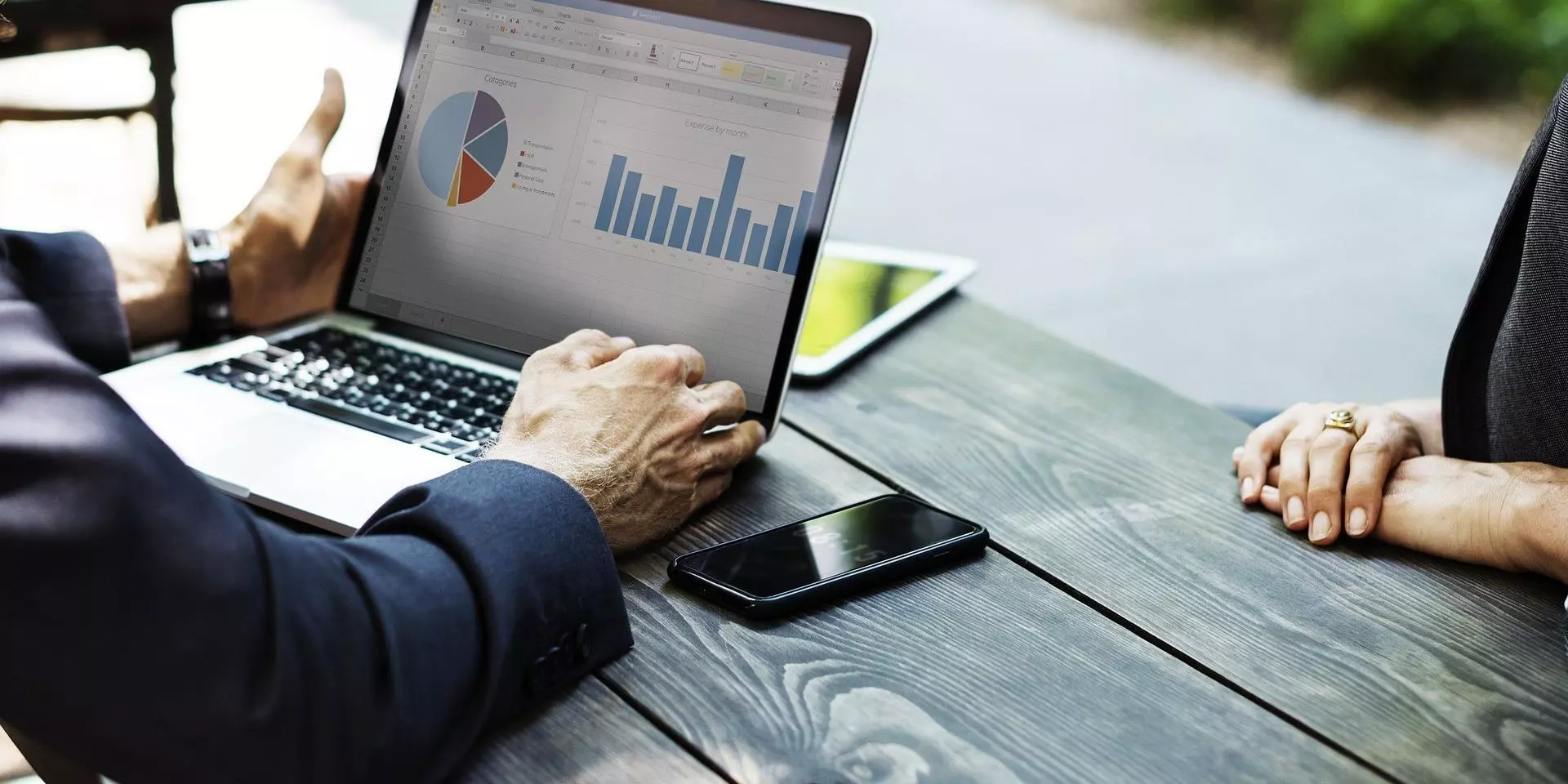 computer-3246121_1920