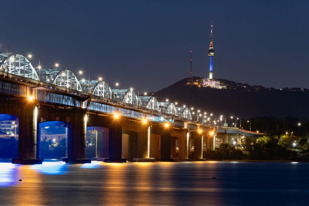 Seoul City Skyline Dongjak Bridge Han River With Beautiful Light Seoul South Korea