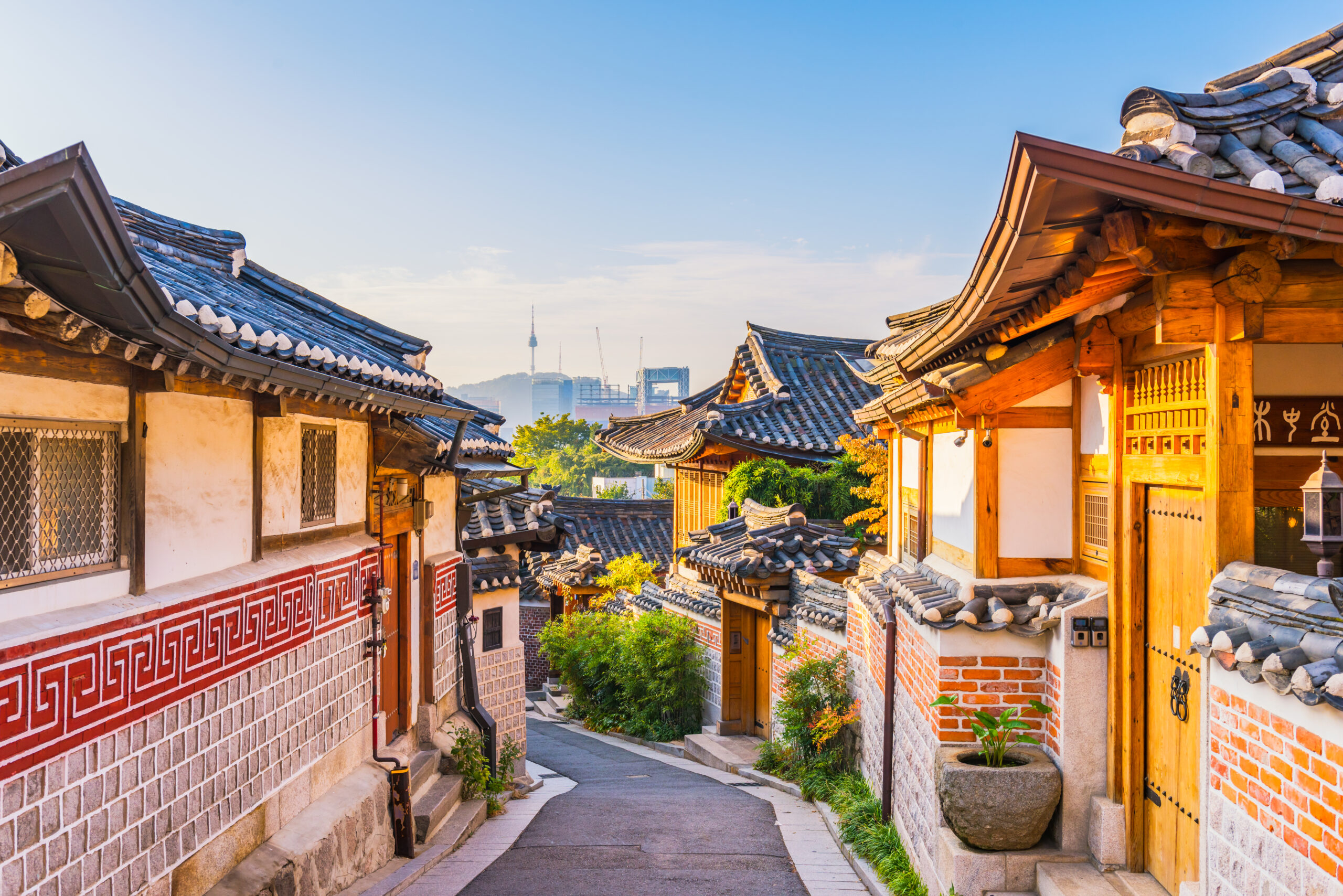 Sunrise Of Bukchon Hanok Village In Seoul, South Korea
